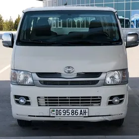 Toyota Hiace 2008