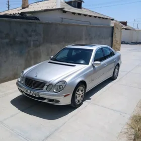 Mercedes-Benz E320 2004