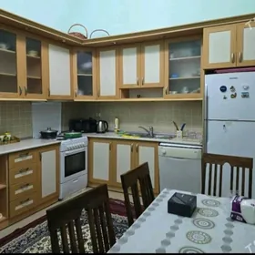 Arenda Mollanepes elitge 3kom