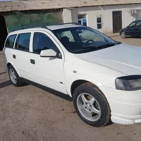 Opel Astra 2000