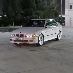 BMW 530 2001