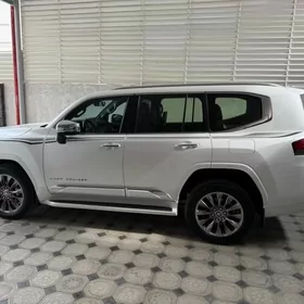 Toyota Land Cruiser 2023