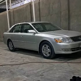 Toyota Avalon 2003