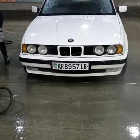 BMW E34 1993