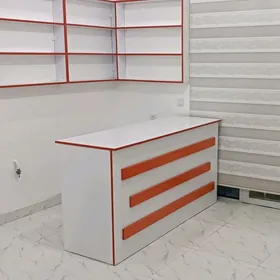 polka witrina Kassa mebel