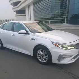 Kia Optima 2020