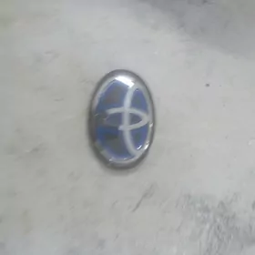 emblema Toyota siýenna 22ý