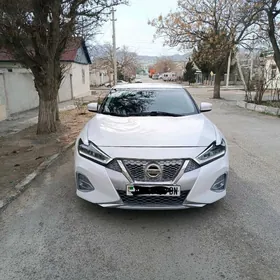 Nissan Maxima 2020