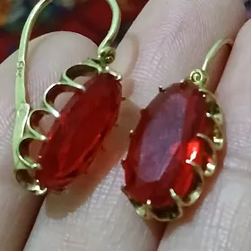 gyzyl tarakan gulak halka