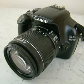 Fotoaparat Canon 1100D