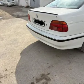 BMW bamper 39 kareyka