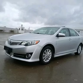 Toyota Camry 2013