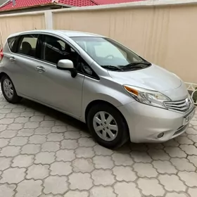 Nissan Versa Note 2013