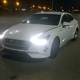 Hyundai Sonata 2021