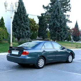 Toyota Camry 2005