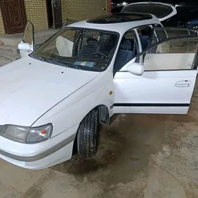 Toyota Carina 1994