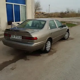 Toyota Camry 1997