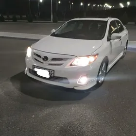 Toyota Corolla 2012