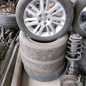 toyoto awiryon disga