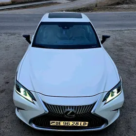 Lexus ES 350 2021