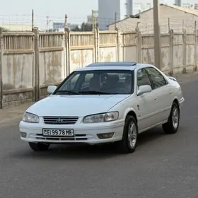 Toyota Camry 1998
