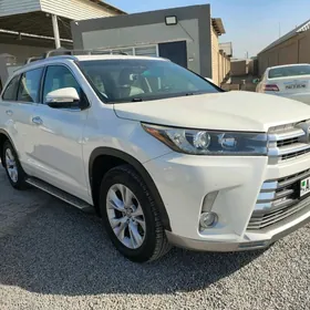 Toyota Highlander 2017