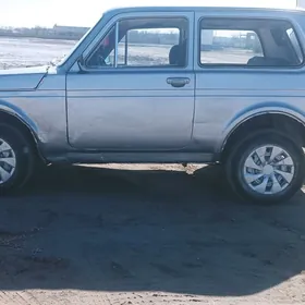 Lada Niva 1983