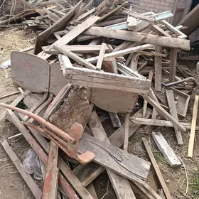 черный потолок тагта рейка