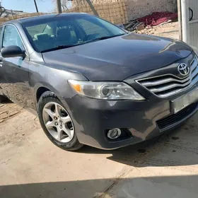 Toyota Camry 2010