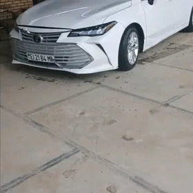 Toyota Avalon 2022