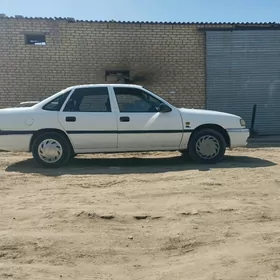 Opel Vectra 1989