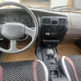 Toyota 4Runner 1992