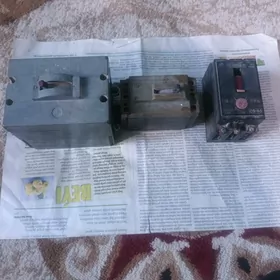 Awtomat wyklýuçatel