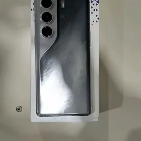 Camon 40pro