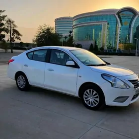 Nissan Sunny 2021