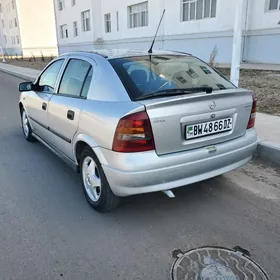 Opel Astra 1998