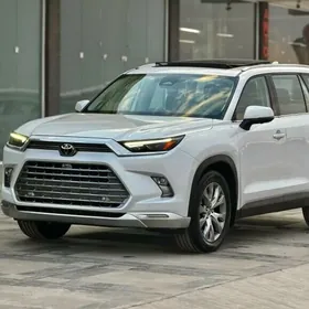 Toyota Grand Highlander 2024