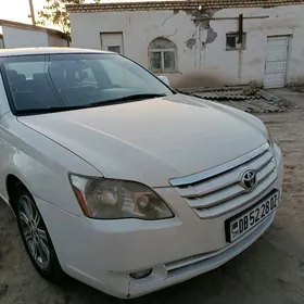 Toyota Avalon 2005