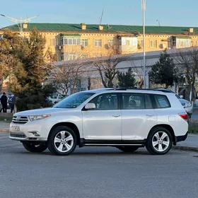 Toyota Highlander 2011