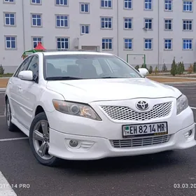 Toyota Camry 2011