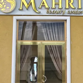 Gözellik salonyna işgâr gerek