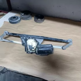 Aýna - arassalaýan / galdyrýan motorçik