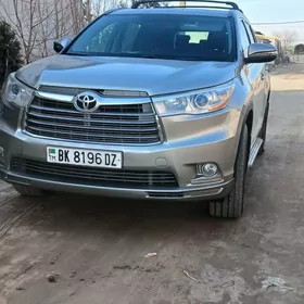 Toyota Highlander 2015