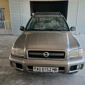Nissan Pathfinder 2003