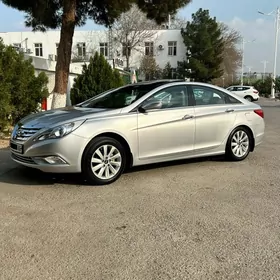 Hyundai Sonata 2013