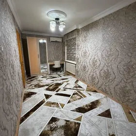 10 мкр 2 ком 2 этаж