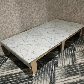 ХАНСКИЙ СТОЛ