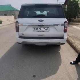 Ford Expedition 2022