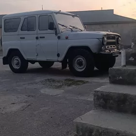 UAZ 469 2003