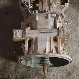 Karopga mersedes ahor